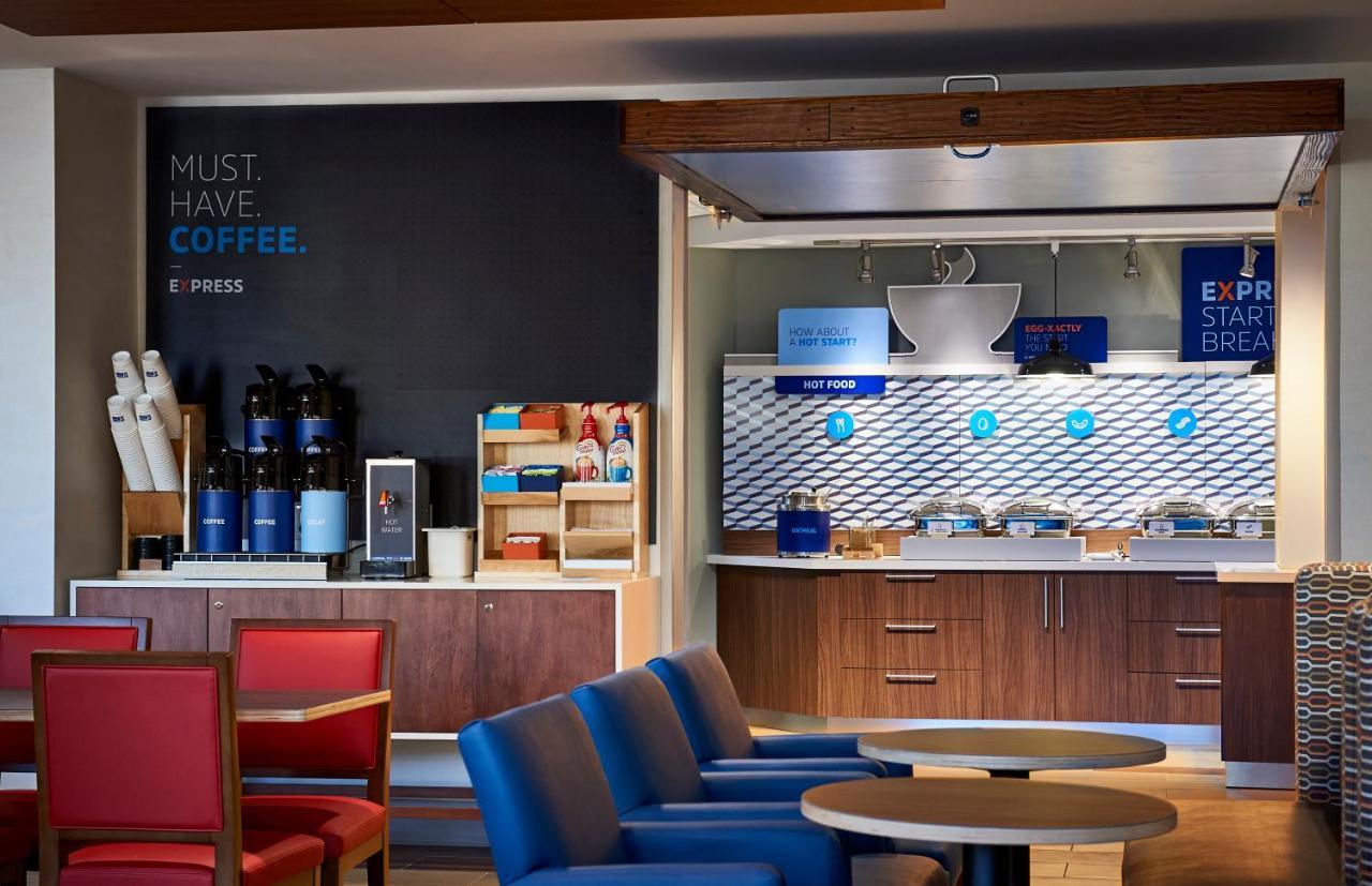Holiday Inn Express & Suites - Asheboro By Ihg Exteriér fotografie