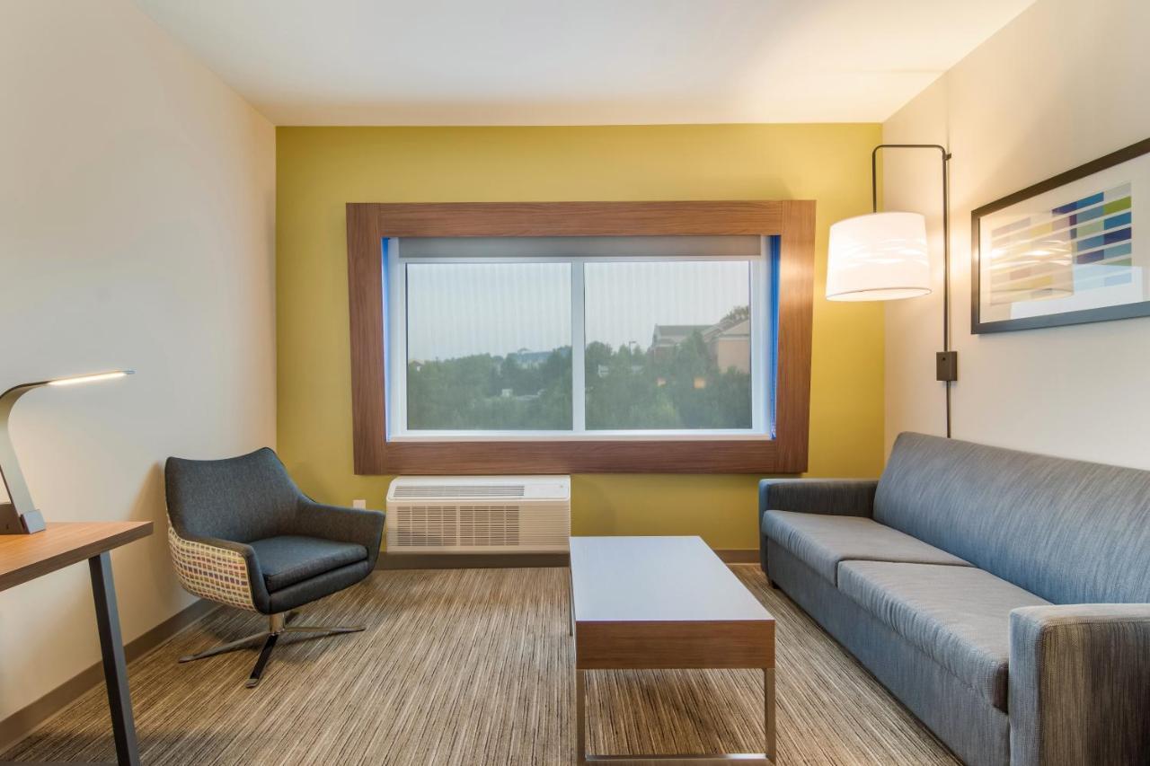 Holiday Inn Express & Suites - Asheboro By Ihg Exteriér fotografie
